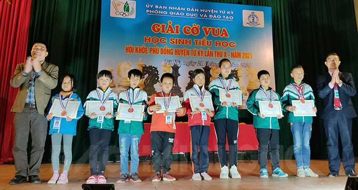 Đại Hợp nhất toàn đoàn Giải cờ vua học sinh tiểu học huyện Tứ Kỳ